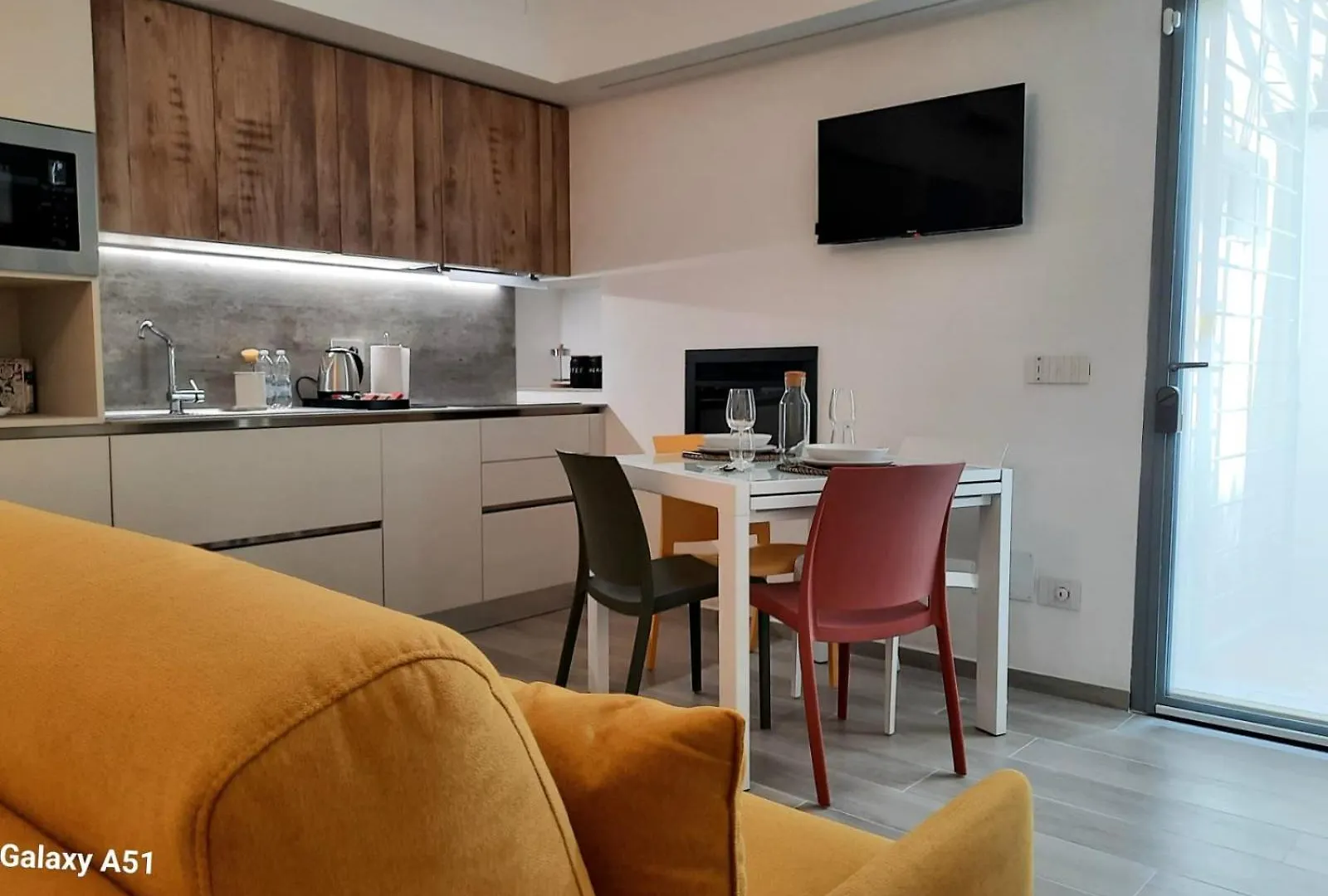 アパート Suite Naviglio Grande ミラノ