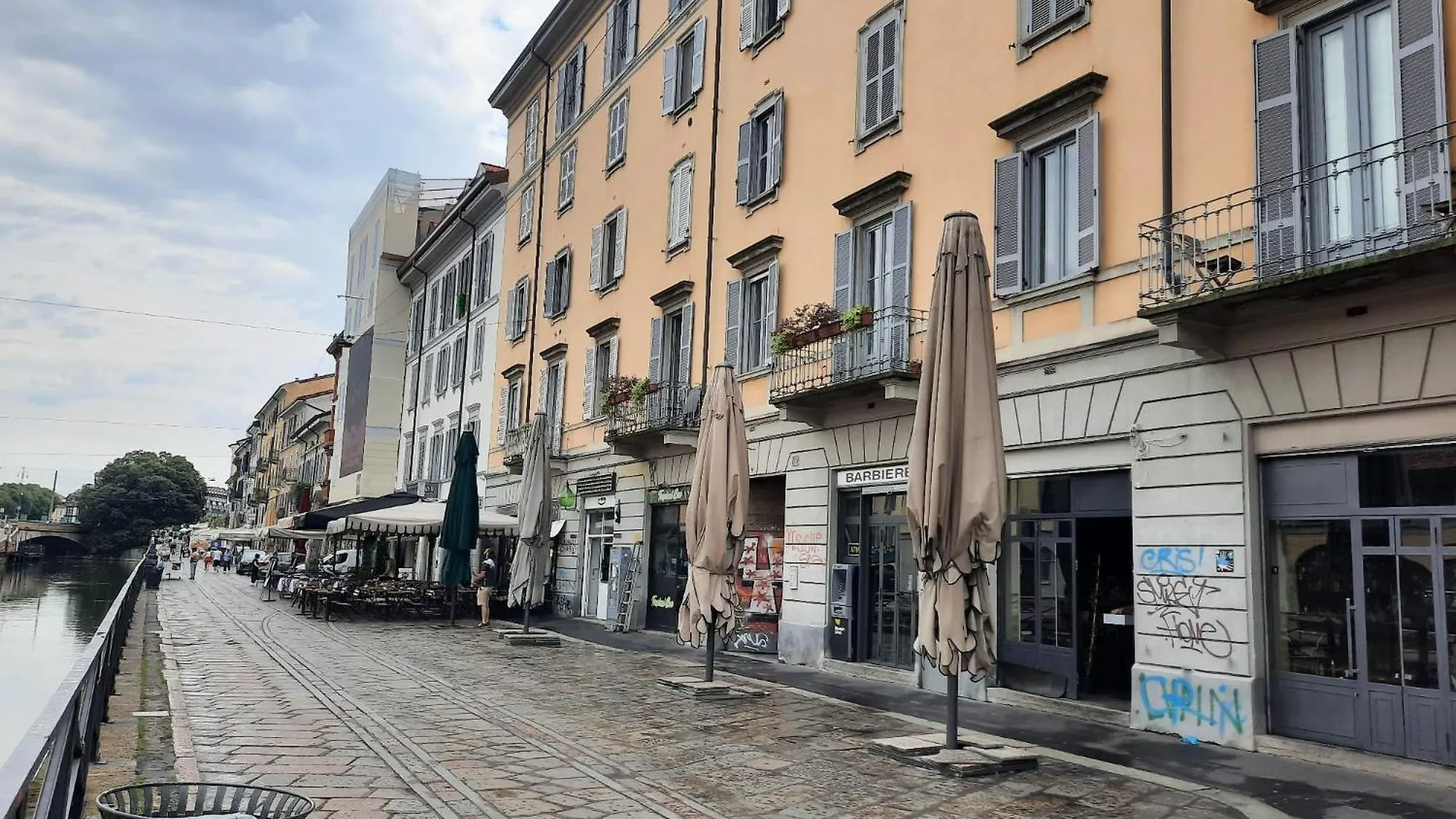 アパート Suite Naviglio Grande ミラノ イタリア